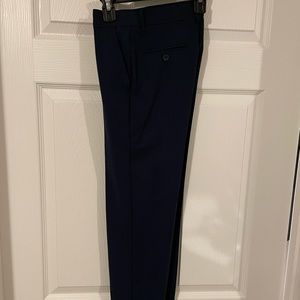 Izod dress pants only wore once